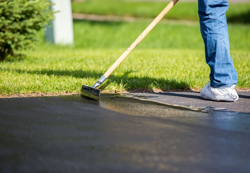 Tar Driveway Sealing in San Antonio, TX